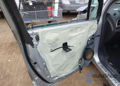 2017 Chevrolet Trax Ls z USA, uszkodzony, nr VIN KL7CJKSB5HB173997